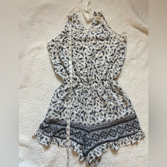 Exist romper ruffle hem pockets tassle tie back - Picture 7 of 7